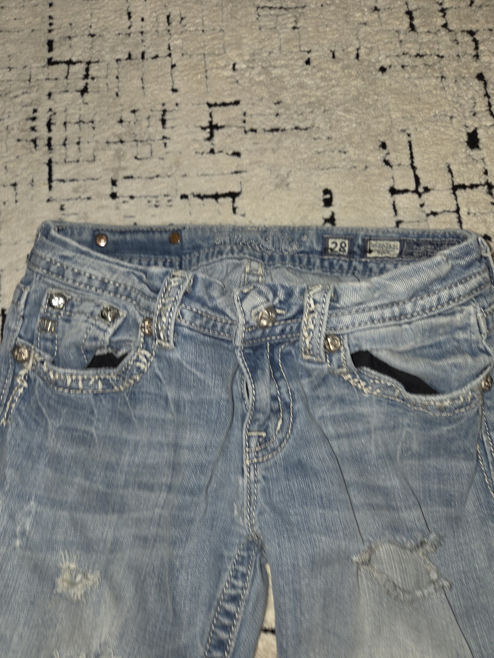 Miss Me Distressed Bootcut Jeans Light wash Grunge style 28